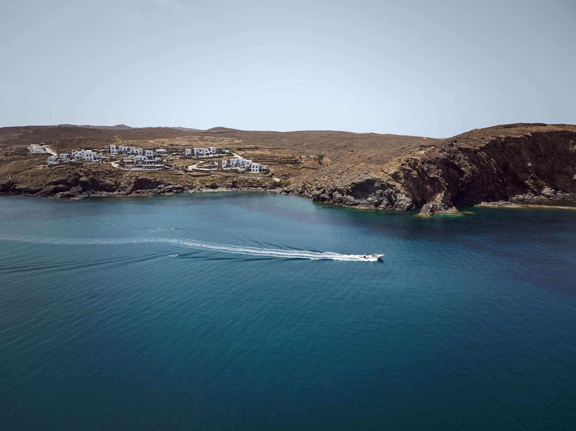 Semeli Coast Mykonos Curio Collection By Hilton Hotel Merchia Beach Bagian luar foto