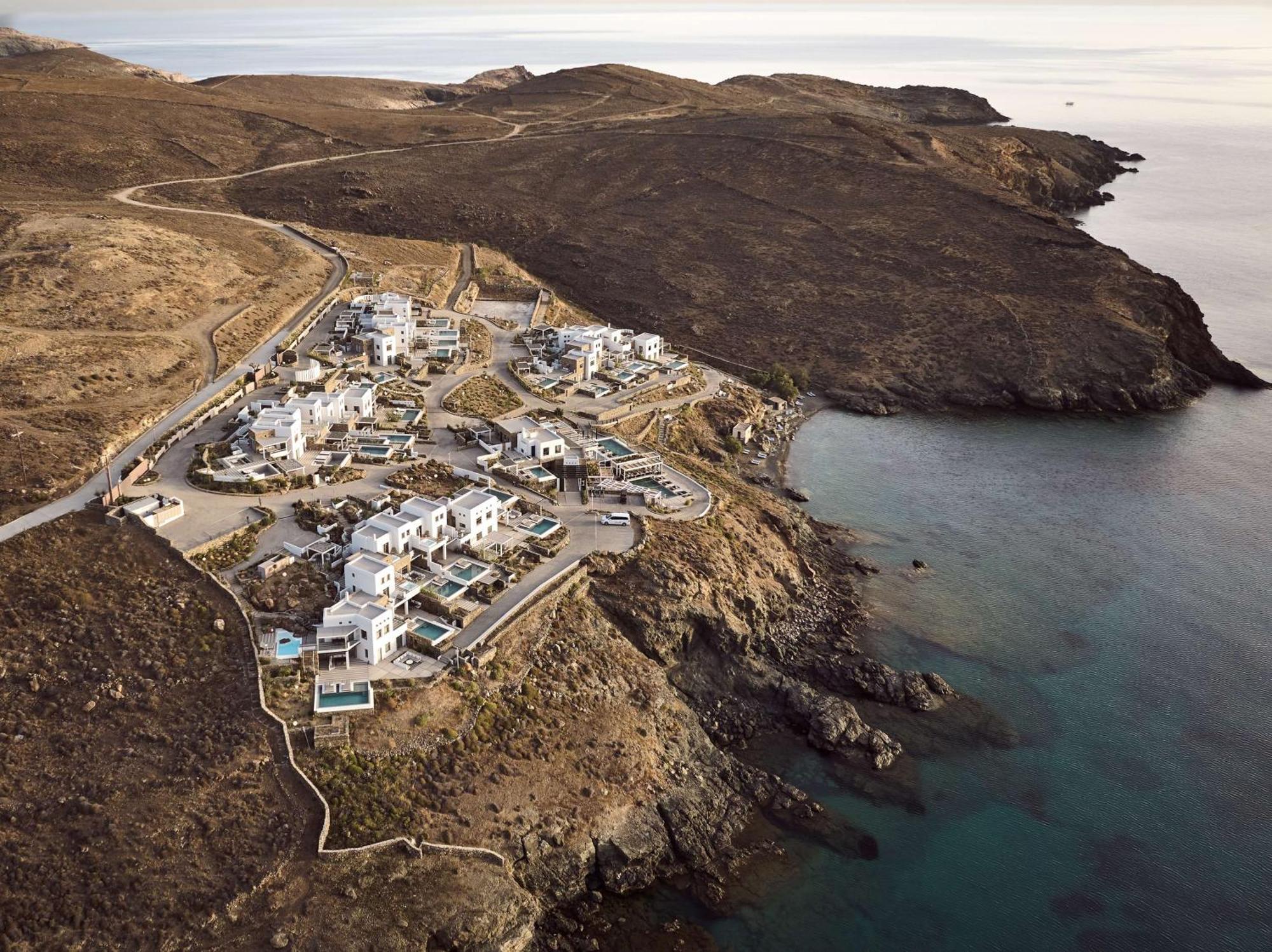 Semeli Coast Mykonos Curio Collection By Hilton Hotel Merchia Beach Bagian luar foto