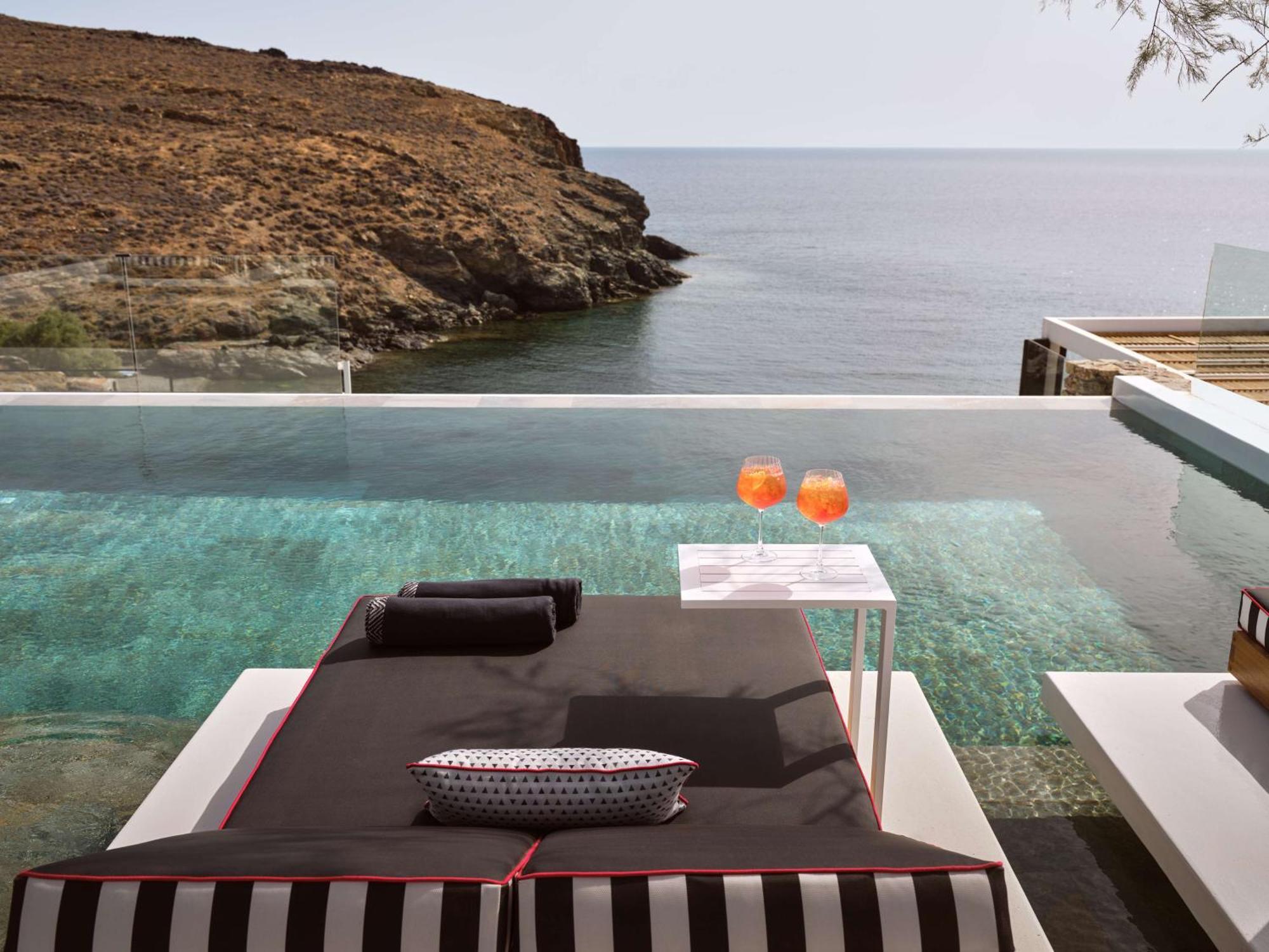 Semeli Coast Mykonos Curio Collection By Hilton Hotel Merchia Beach Bagian luar foto