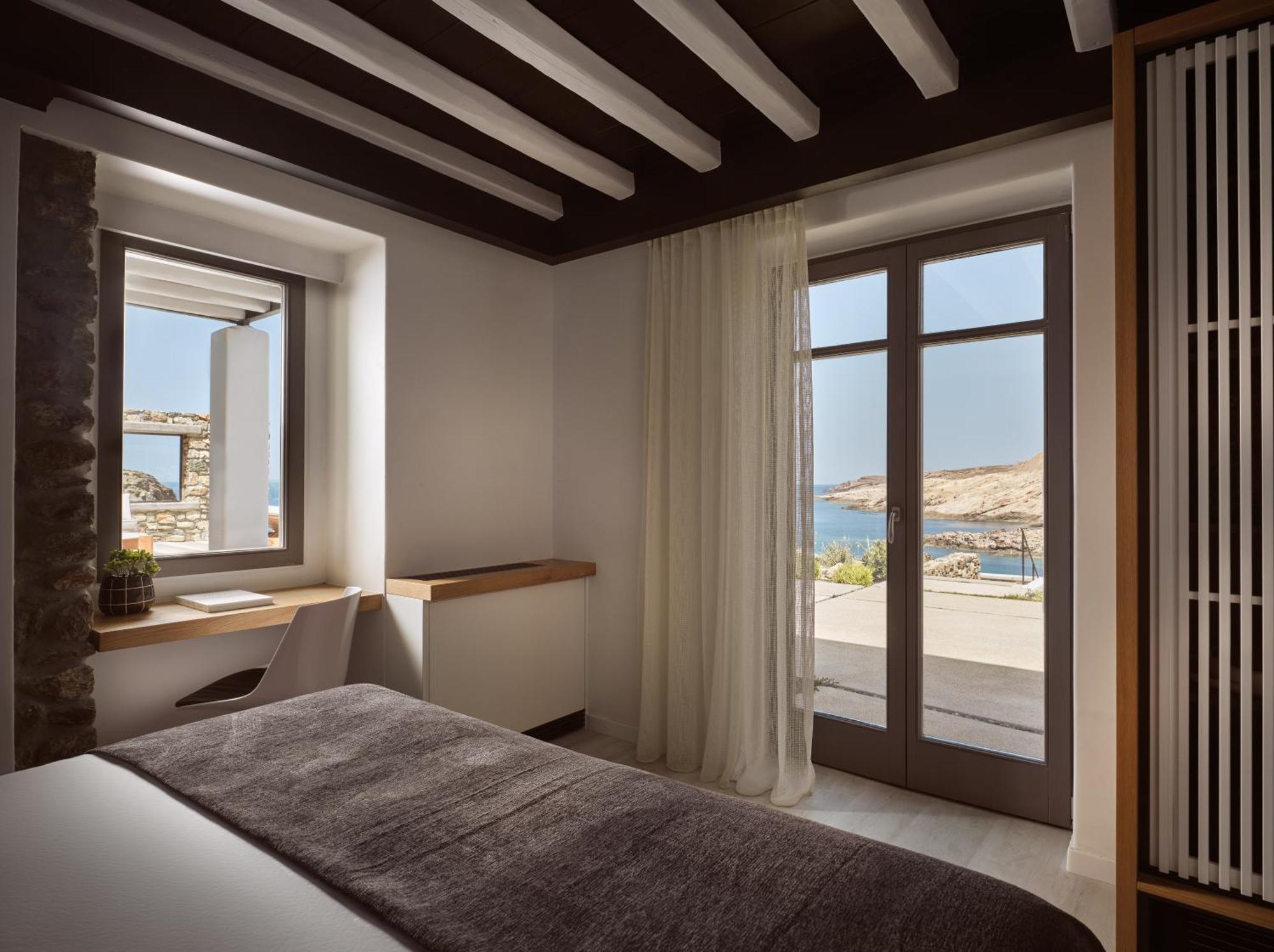 Semeli Coast Mykonos Curio Collection By Hilton Hotel Merchia Beach Bagian luar foto