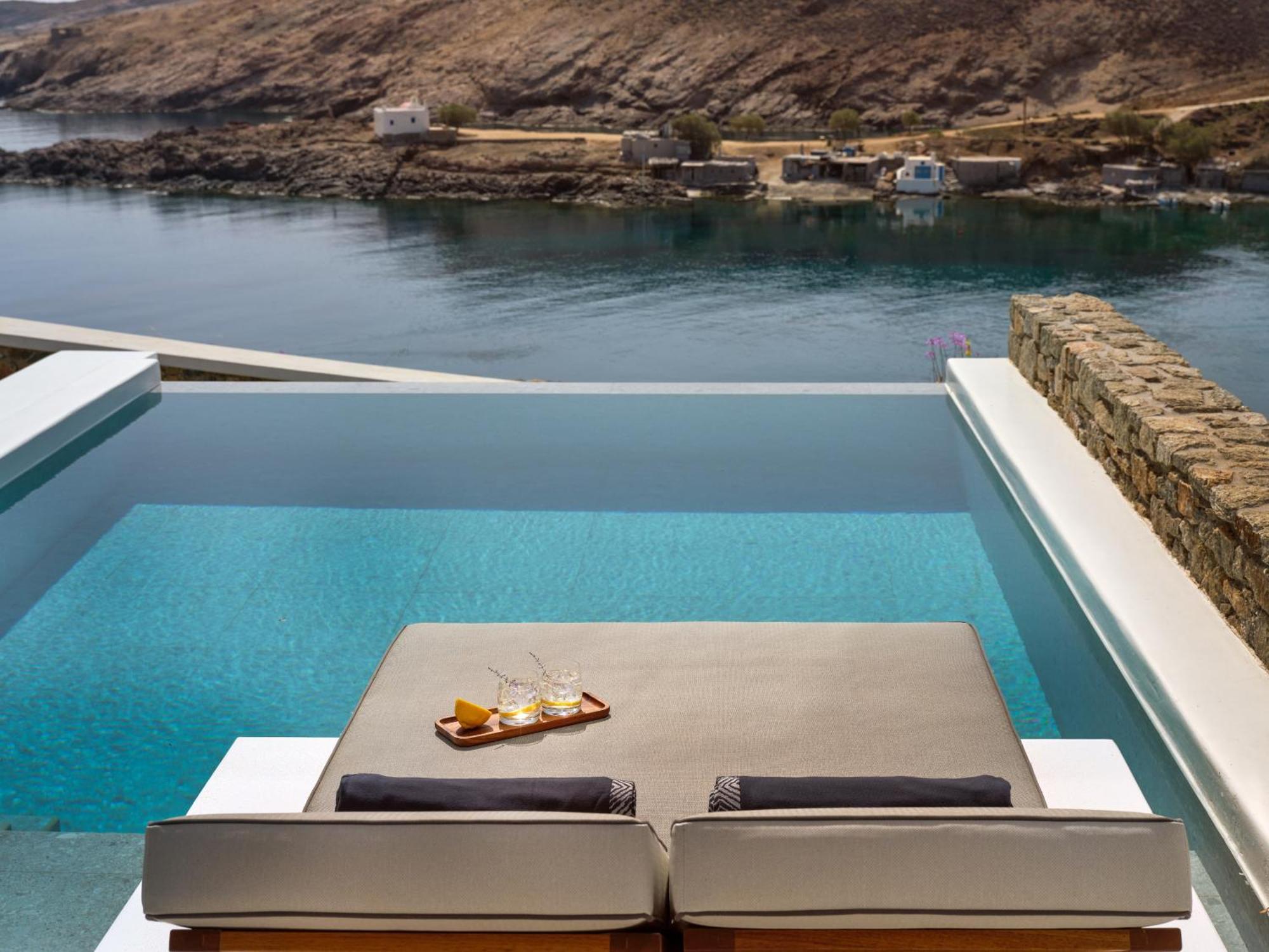 Semeli Coast Mykonos Curio Collection By Hilton Hotel Merchia Beach Bagian luar foto