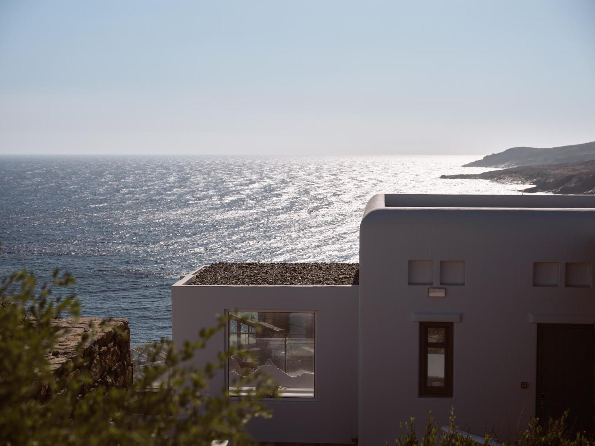 Semeli Coast Mykonos Curio Collection By Hilton Hotel Merchia Beach Bagian luar foto